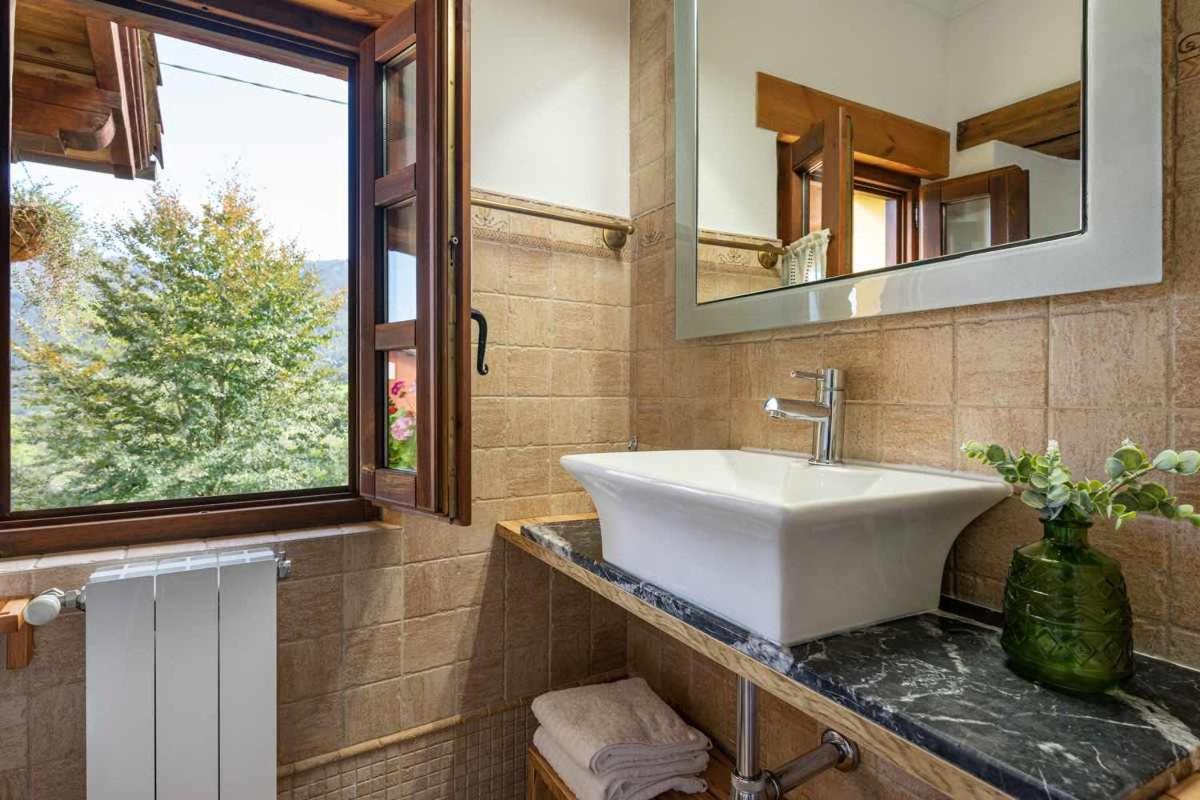 Casa Rural Soleada Para Una Escapada Tranquila Ceceda de Abajo Buitenkant foto